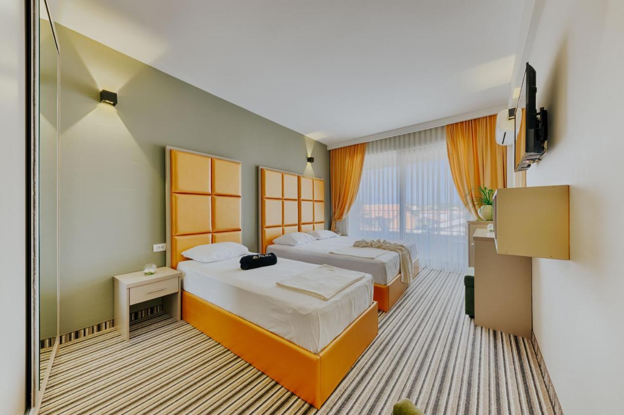 Am Palace Ulcinj Extérieur photo